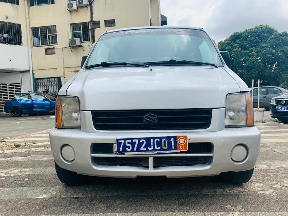 Suzuki wagon r 2000