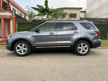 Annonce AUTO.CI : Ford Explorer Américain 