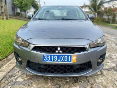 Annonce AUTO.CI : Mitsubishi Lancer Américaine 