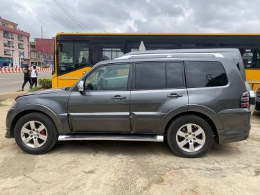 Annonce AUTO.CI : Mitsubishi Pajero MITSUBISHI PAJERO 2009