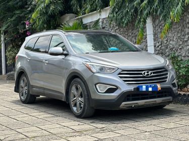 Annonce AUTO.CI : Hyundai Santa FE Moteur V6 7places full op