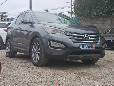 Annonce AUTO.CI : Hyundai Santa FE Vehicule 2ieme main super