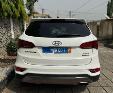 Annonce AUTO.CI : Hyundai Santa FE GDI  4cylindres 