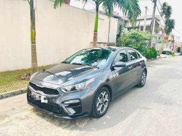 Annonce AUTO.CI : KIA Cerato Moteur 1.4 kia forte