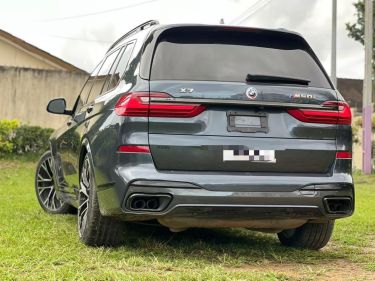 Annonce AUTO.CI : BMW X7 M50 I V8