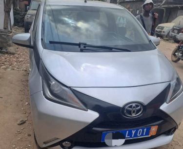 Annonce AUTO.CI : Toyota Aygo VVTI 