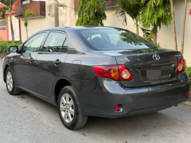 Annonce AUTO.CI : Toyota Corolla VVTI  4cylindres 