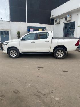 Annonce AUTO.CI : Toyota HI LUX Location Toyota Hilux dou