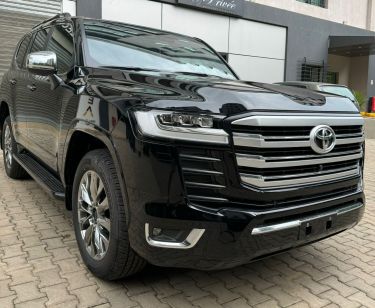 Annonce AUTO.CI : Toyota Land Cruiser VXR 70Th 