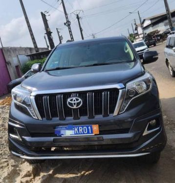 Annonce AUTO.CI : Toyota Land Cruiser TOYOTA LAND CRUISER Prado