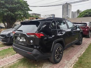 Annonce AUTO.CI : Toyota RAV 4 Vehicule 2ieme main super