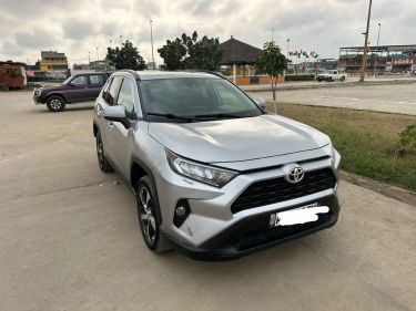 Annonce AUTO.CI : Toyota RAV 4 Location RAV4 2021 automa