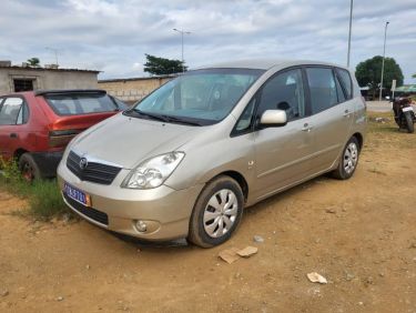 Annonce AUTO.CI : Toyota Verso L4