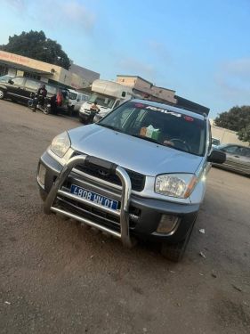 Annonce AUTO.CI : Toyota Rav4 intermediaire