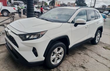 Annonce AUTO.CI : Toyota Rav4 V 202p