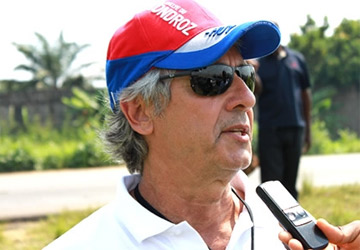 Sport auto / Rallye Cote d`Ivoire-Bandama : Alain Ambrosino en prospection en Europe