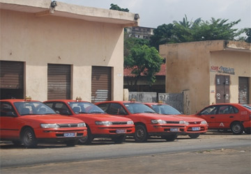 Taxis-compteurs : Des bagarres rangées empêchent la reprise effective du travail