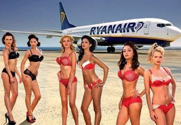 Les hôtesses de Ryanair sortent un calendrier 2014 très sexy